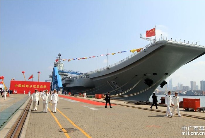 Tàu Liêu Ninh đã được sửa chữa từ năm 2002 và được bàn giao cho hải quân Trung Quốc sau 10 năm tân trang, hoàn thiện.