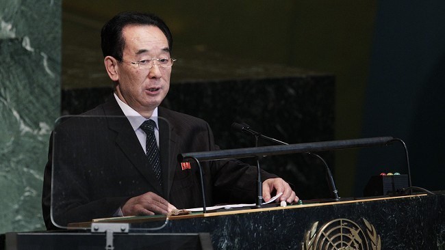 Thứ trưởng Ngoại giao Bắc Triều Tiên Pak Kil-yon phát biểu tại Liên Hợp Quốc.