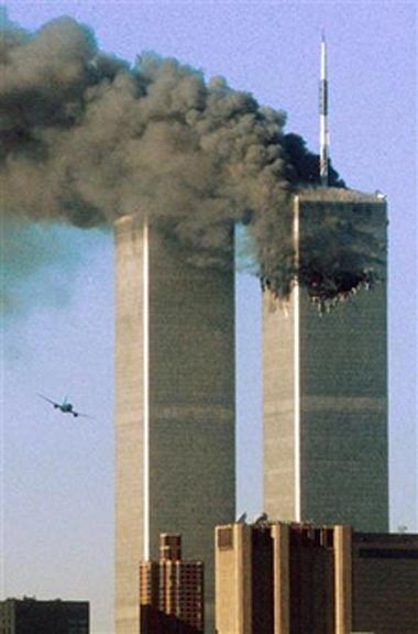 Ngày 11 tháng 9 năm 2001, một nhóm không tặc gần như cùng một lúc cướp bốn máy bay hành khách hiệu Boeing đang trên đường bay nội địa Mỹ.