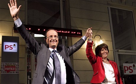 Ông Hollande và bà Martine Aubry