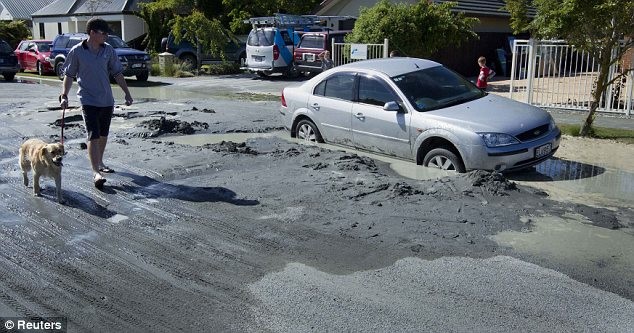 Đường lồi lõm sau động đất ở Christchurch, New Zealand
