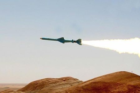 Ảnh Iran bắn thử tên lửa trong cuộc tập trận Velayat hôm 2/1