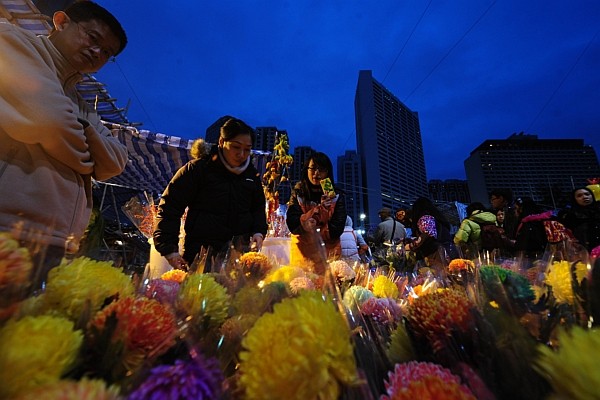 Một góc chợ hoa Tết ở Hong Kong