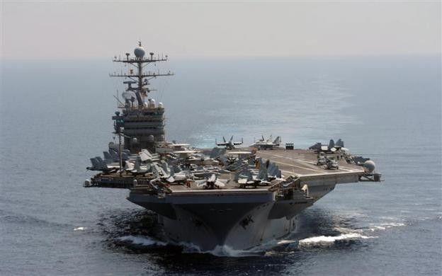 Tàu sân bay Mỹ lớp Nimitz USS Abraham Lincoln hướng tới Ấn Độ Dương hôm 18/1/2012