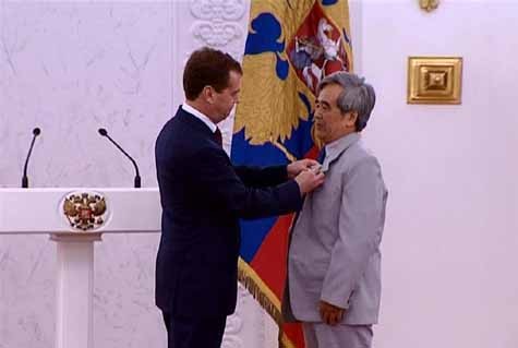 Dịch giả Thuý Toàn được Tổng thống Nga Dmitry Medvedev trao tặng Huân chương Hữu nghị của nước Nga