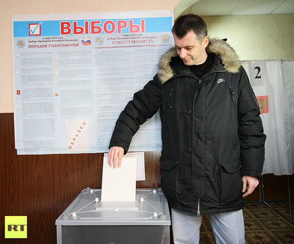 Ứng cử viên Tổng thống Mikhail Prokhorov bỏ phiếu