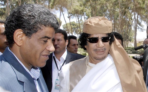 Senussim cùng Đại tá Gaddafi