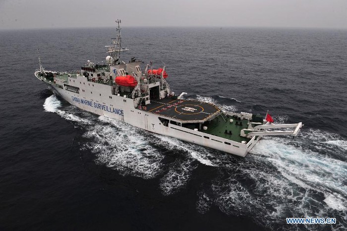 tàu Haijian-50 3.000 tấn tuần tra trên biển Hoa Đông