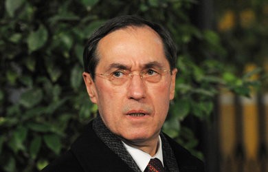 Bộ trưởng Nội vụ Pháp Claude Guéan