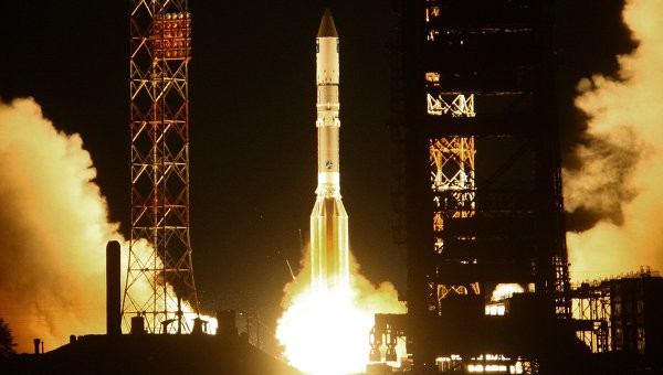 Nga phóng tên lửa Proton-M mang vệ tinh quân sự Cosmos lên quỹ đạo