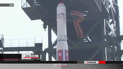 Tên lửa Unha-3 tại bệ phóng Tongchang-ri.