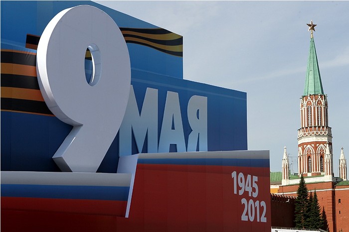 Toàn cảnh diễn tập kỷ niệm mừng đại lễ 9/5 trên quảng trường Đỏ, Moscow ngày 6/5 do Bộ Quốc phòng Nga công bố.