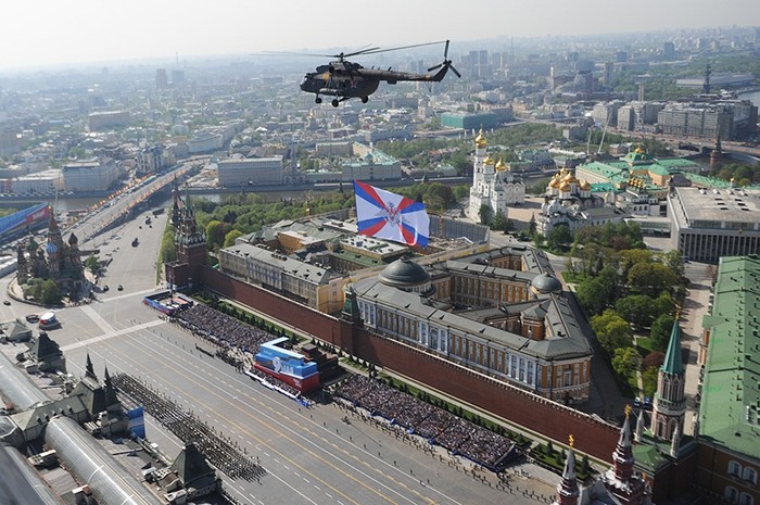 Toàn cảnh diễn tập kỷ niệm mừng đại lễ 9/5 trên quảng trường Đỏ, Moscow ngày 6/5.