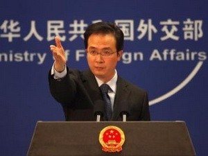 Phát ngôn viên Bộ Ngoại giao Trung Quốc Hồng Lỗi. (Nguồn: Reuters)