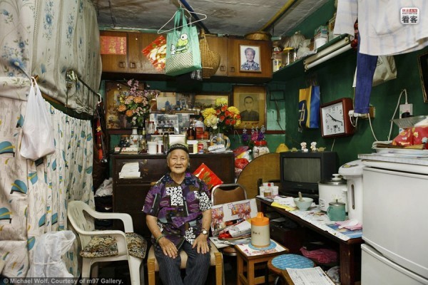 Bà Tham Ho, 99 tuổi, đã 27 năm sống tại đây