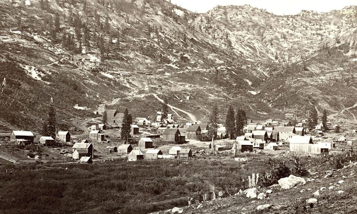 Thị trấn Alta, Little Cottonwood, Utah năm 1873.
