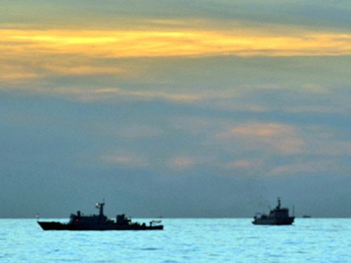 Trung Quốc đã triển khai nhiều tàu tuần tra đến Scarborough - Ảnh: Reuters