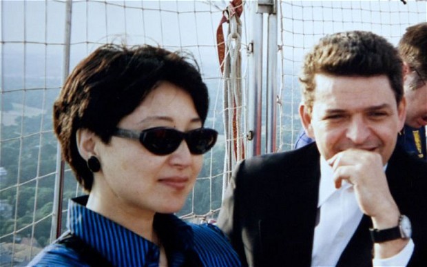 Bà Cốc Khai Lai và kiến trúc sư Pháp Patrick Devillers.