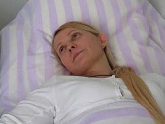 Bà Tymoshenko tại bệnh viện.