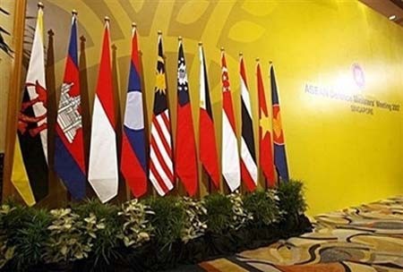 ASEAN cần tiếp tục duy trì các đàm phán về vấn đề Biển Đông như họ đã từng làm trong quá khứ với Trung Quốc ở Diễn đàn ASEAN+1.