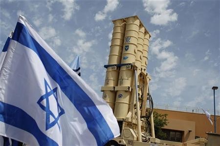 Một Arrow II được triển khai tại Palmahim, phía nam Tel Aviv ngày 12/5/2011,
