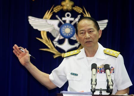 Đô đốc (thượng tướng) Đổng Tường Long, Tư lệnh Hải quân Đài Loan đã phủ nhận thông tin cho rằng quyết định kỷ luật tướng Trương Phượng Cường bị ảnh hưởng từ yếu tố bên ngoài.