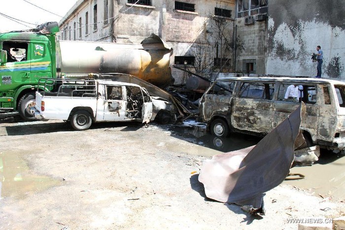 Hiện trường vụ đánh bom tại Damascus hôm 15/8.
