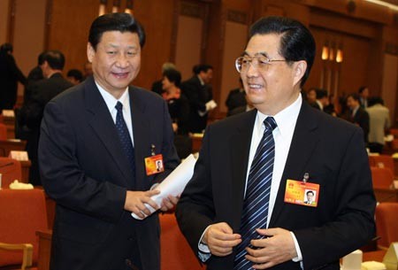 Tập Cận Bình (trái) được tin sẽ trở thành người kế nhiệm ông Hồ Cẩm Đào vào cuối năm nay.