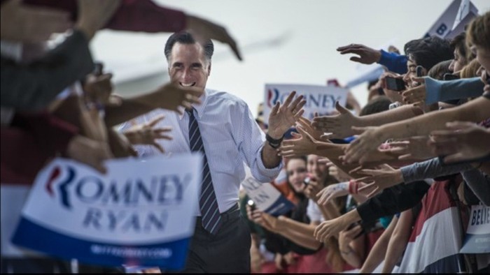 Tờ Newsday (từng ủng hộ ông Barack Obam trong năm 2008) đã bày tỏ sự ủng hộ đối với ứng cử viên Mitt Romney với lý do trong quá trình trưởng thành về chính trị ông đã thể hiện sự sẵn sàng trở thành người đại diện cho các khu vực bầu cho ông.