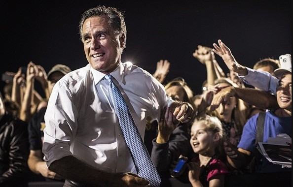 Tờ Cincinnati Enquirer cho rằng ông Romney có kinh nghiệm của một giám đốc điều hành, một lãnh đạo doanh nghiệp và cộng với vị thế là Thống đốc bang, ông là ứng cử viên tốt nhất để dẫn nước Mỹ bước vào kỷ nguyên mới mà vẫn duy trì vị trí nền kinh tế hàng đầu thế giới.