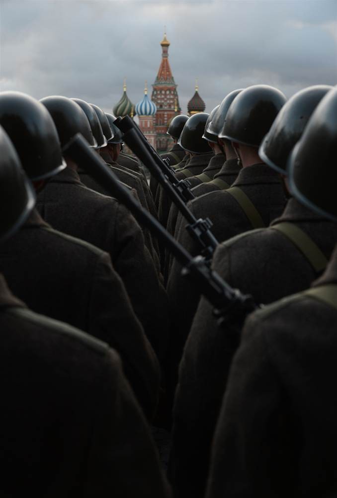 Nga tổ chức cuộc diễu binh hoành tráng kỷ niệm 71 năm ngày Hồng quân Liên Xô ra trận diệt phát xít tại quảng trường Đỏ, Moscow hôm 7/11.