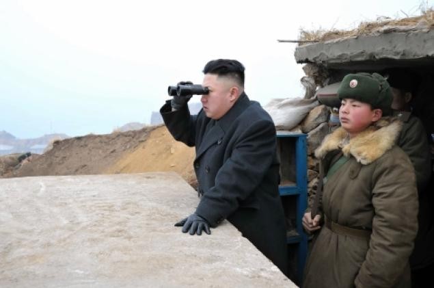 Nhà lãnh đạo Kim Jong-un thị sát biên giới