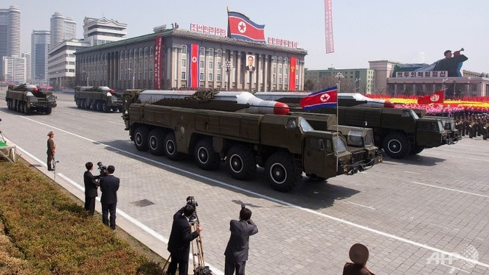 Tên lửa Triều Tiên trong lễ diễu binh.