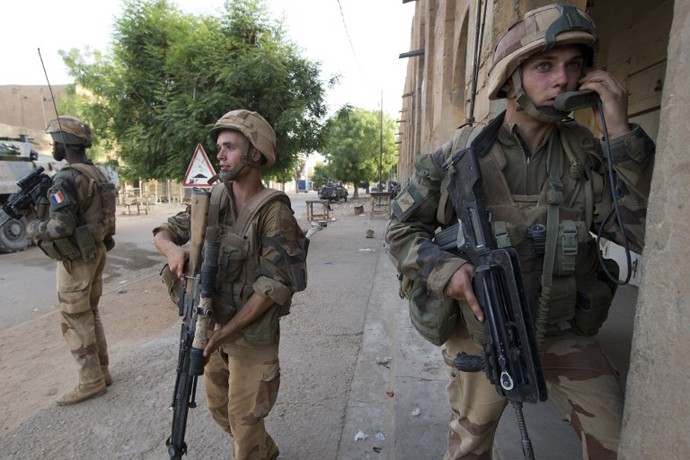 Pháp đang mong muốn đẩy nhanh cuộc chiến tại Mali trước khi quá sa lầy.