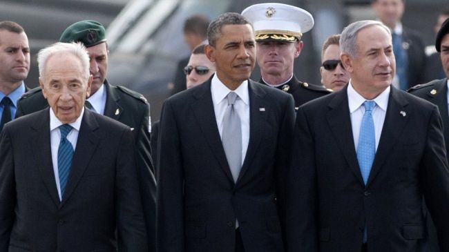 Chuyên gia Mỹ tin rằng Washington sẽ bỏ rơi Tel Aviv một khi Israel tham gia vào một cuộc xung đột với Nga bởi Mỹ đã nhận đủ rắc rối liên quan tới Israel. Ảnh: Tổng thống Mỹ Barack Obama (giữa), Thủ tướng Israel Benjamin Netanyahu (phải) và Tổng thống Israel Shimon Peres