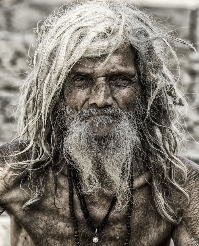Một người hành hương Sadu từ Varanasi, Ấn Độ.