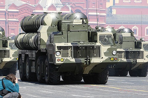 Hệ thống S-300 trong cuộc diễu binh quân sự Ngày 9.5 tại Moscow.