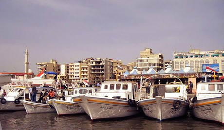 Cảng Tartus.