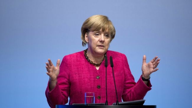 Thủ tướng Đức Angela Merkel đã lên tiếng cảnh báo về hậu quả khó lường từ việc trang bị vũ khí cho phiến quân Syria.