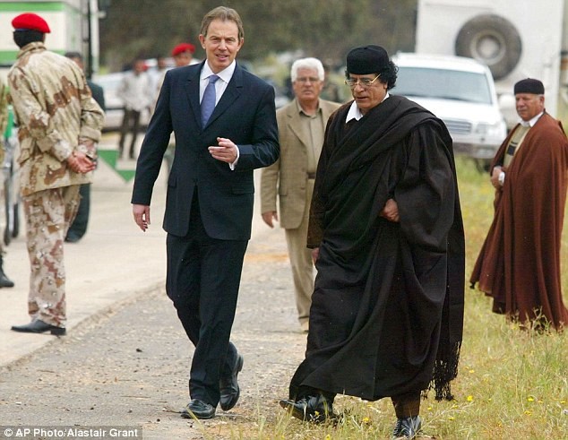 Cựu Thủ tướng Anh đã từng hết lời ca ngợi lòng hiếu khách của Đại tá Gaddafi.