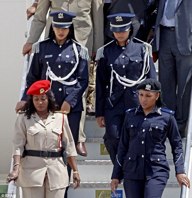 Các nữ vệ sĩ kiêm nạn nhân bị lạm dụng tình dục của Đại tá Gaddafi.