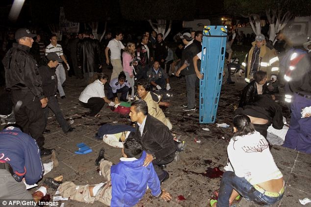 Zetas đứng đằng sau cuộc tấn công lựu đạn 2008 tại Morelia khiến 8 người thiệt mạng và hơn 100 người bị thương.