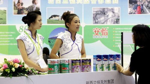 Các sản phẩm của Tập đoàn sữa Fonterra được bày bán tại Trung Quốc (Ảnh: Tân Hoa xã).