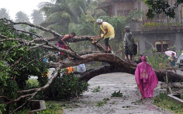Philippines trong bão, hình minh họa.