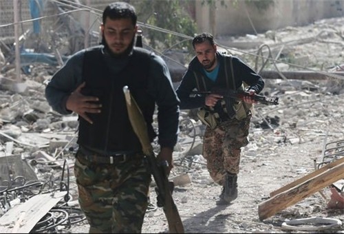 Phiến quân Syria liên kết với al-Qaeda.