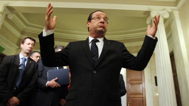 Tổng thống Pháp Francois Hollande sau một cuộc họp báo hôm 19/2/2013.