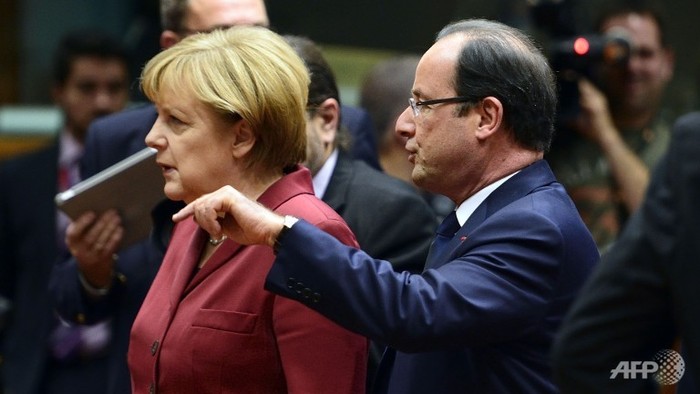 Thủ tướng Đức Angela Merkel và Tổng thống Pháp Francis Hollande