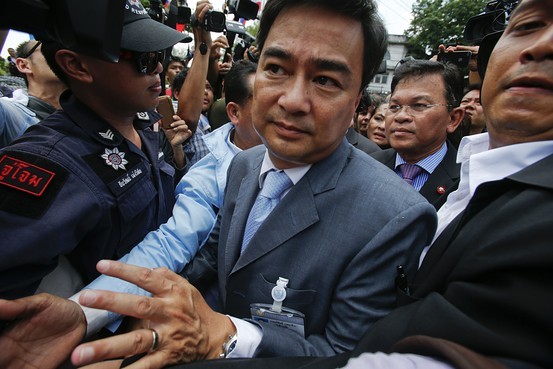 Cựu Thủ tướng Thái Lan Abhisit Vejjajiva