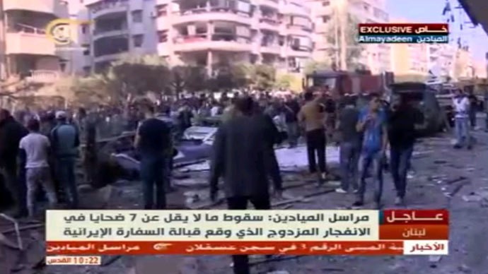 Hiện trường vụ nổ tại Đại sứ quán Iran ở thủ đô Beirut, Li-băng.