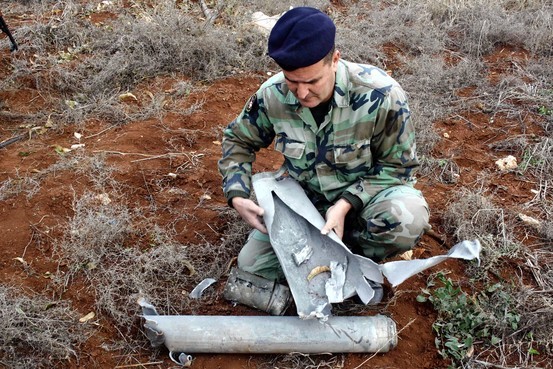 Vỏ tên lửa Israel bắn vào lãnh thổ Li-băng hồi tháng 12/2013.